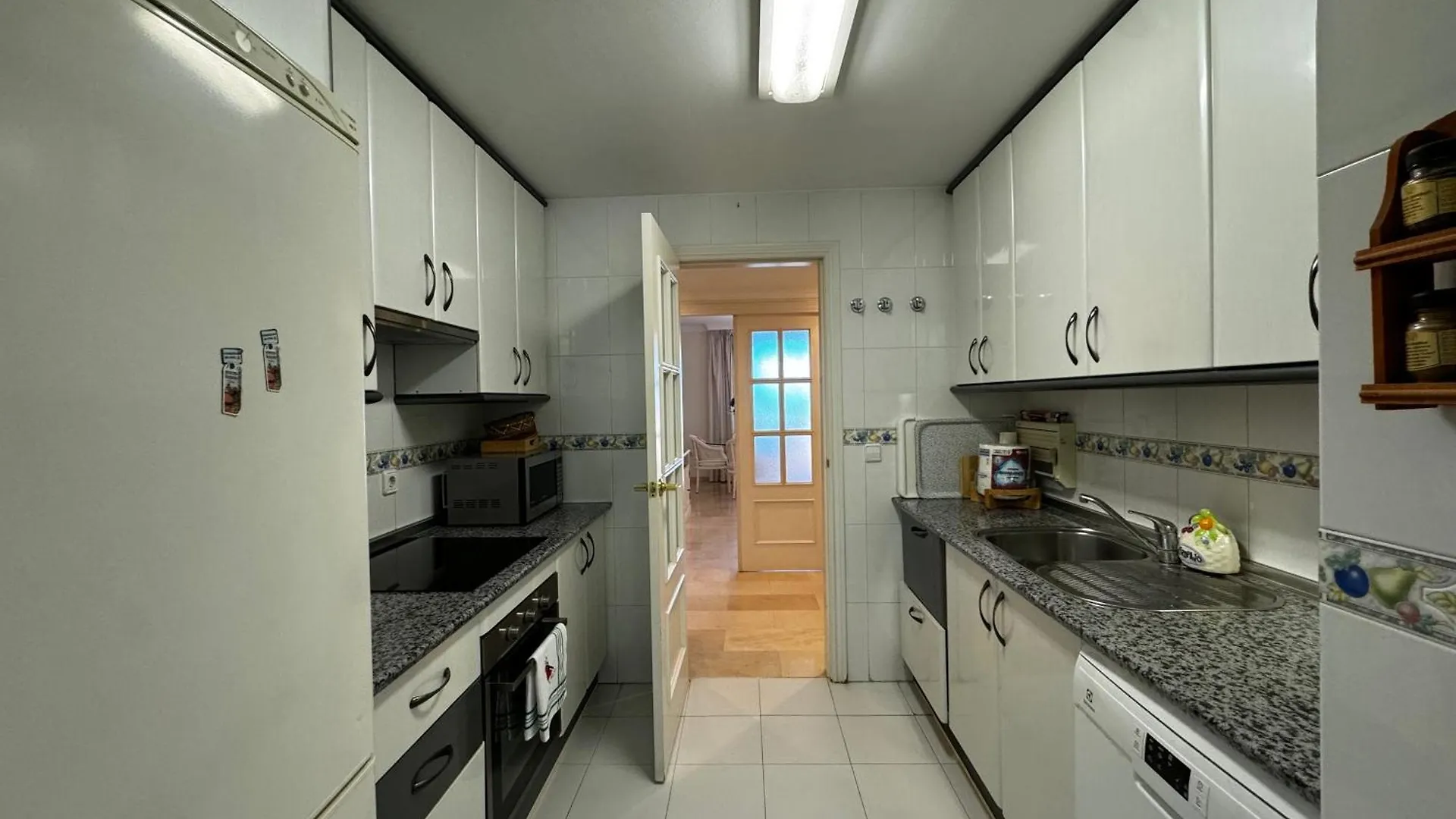 Los Infantados Golden Mile - Eaw Homes Marbella 0*,  Španělsko